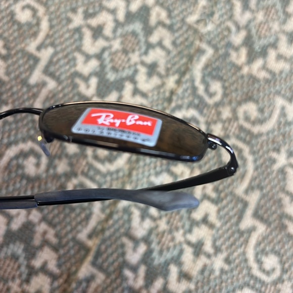 Ray-Ban Polarized Sunglasses Brand New - Picture 3 of 6